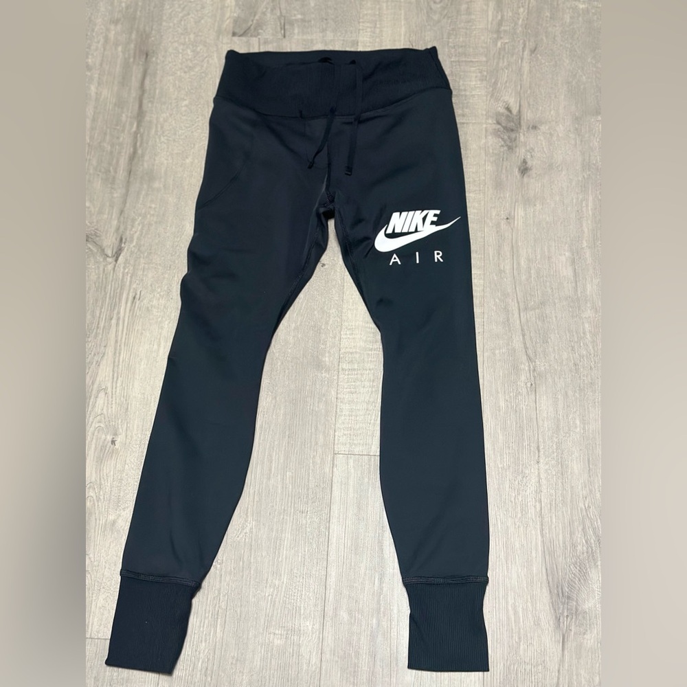 Nike crop tights, high waisted sporty with ankle accents